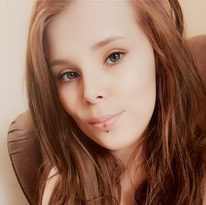 Meet your Posher, Mikayla